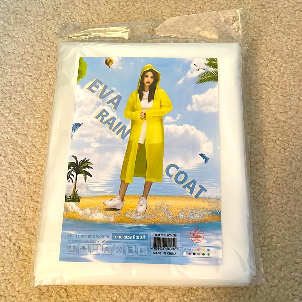Rain Coat NWT ☔️